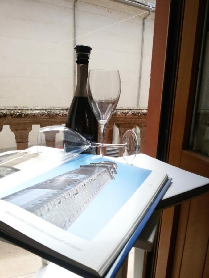 Casa Vacanza Piazza Marconi Valdobbiadene Eksteriør billede